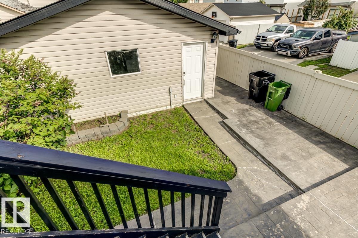 17703 90 ST NW - 30