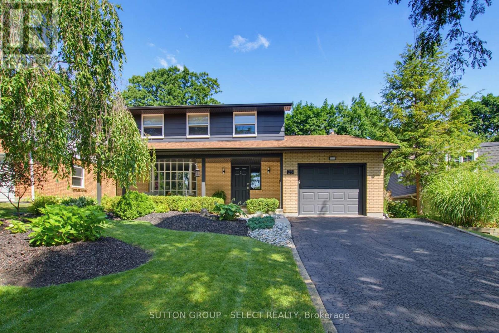 25 HAVENRIDGE CRESCENT - 3