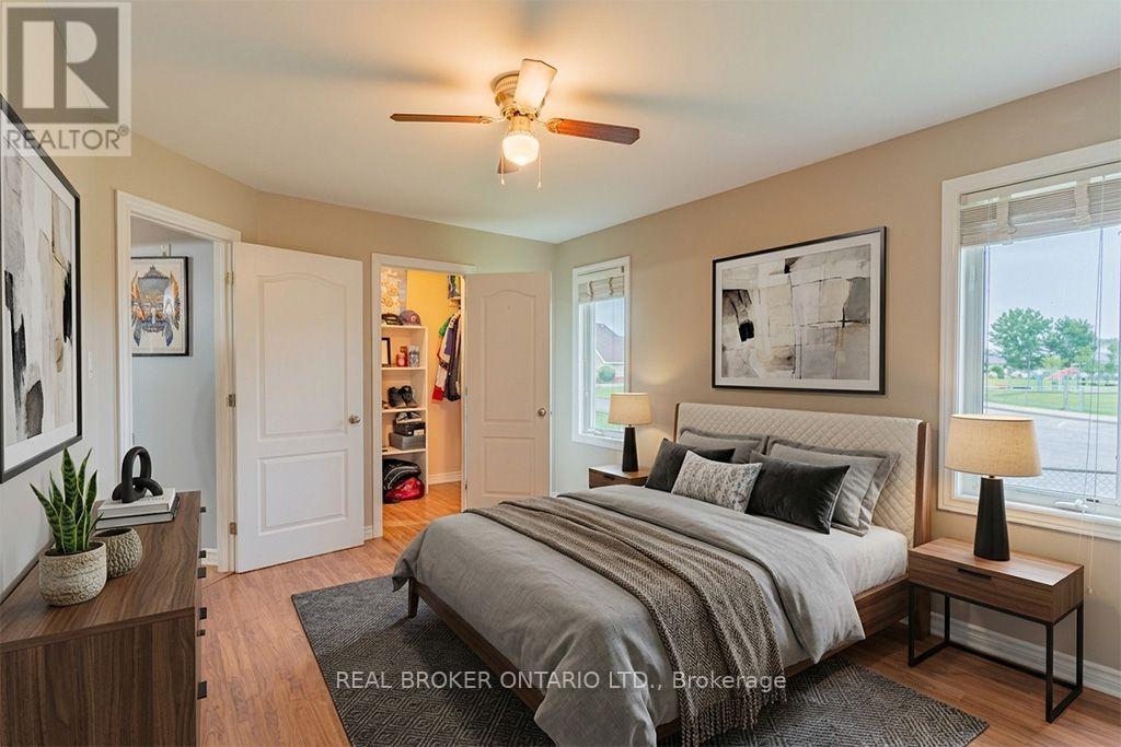#103 32 LA CROISEE STREET - Image 17