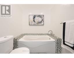 19 Pine Needles Court, Ottawa, ON K2S1G5 Photo 25