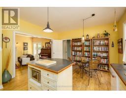 15 Virginia Street, Welland, ON L3C7A5 Photo 14