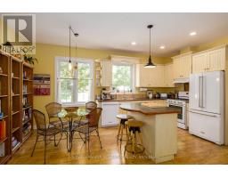 15 Virginia Street, Welland, ON L3C7A5 Photo 17