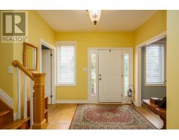 Dining room - 15 Virginia Street, Welland, ON L3C7A5 Photo 8