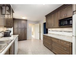 212 Livingston Avenue, Grimsby, ON L3M4V8 Photo 16