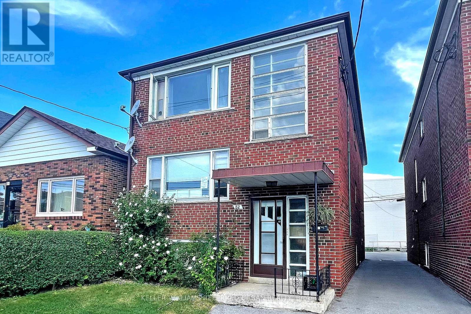 Photo of 82 Lanark Avenue