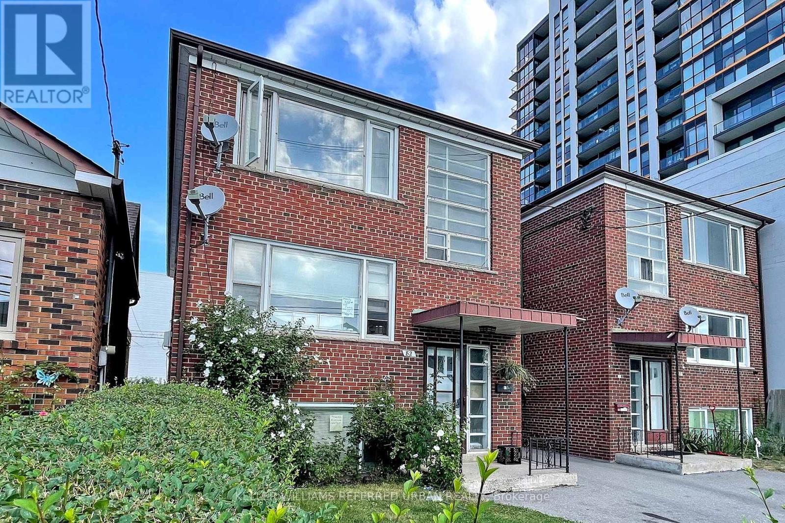 82 LANARK AVENUE - 3