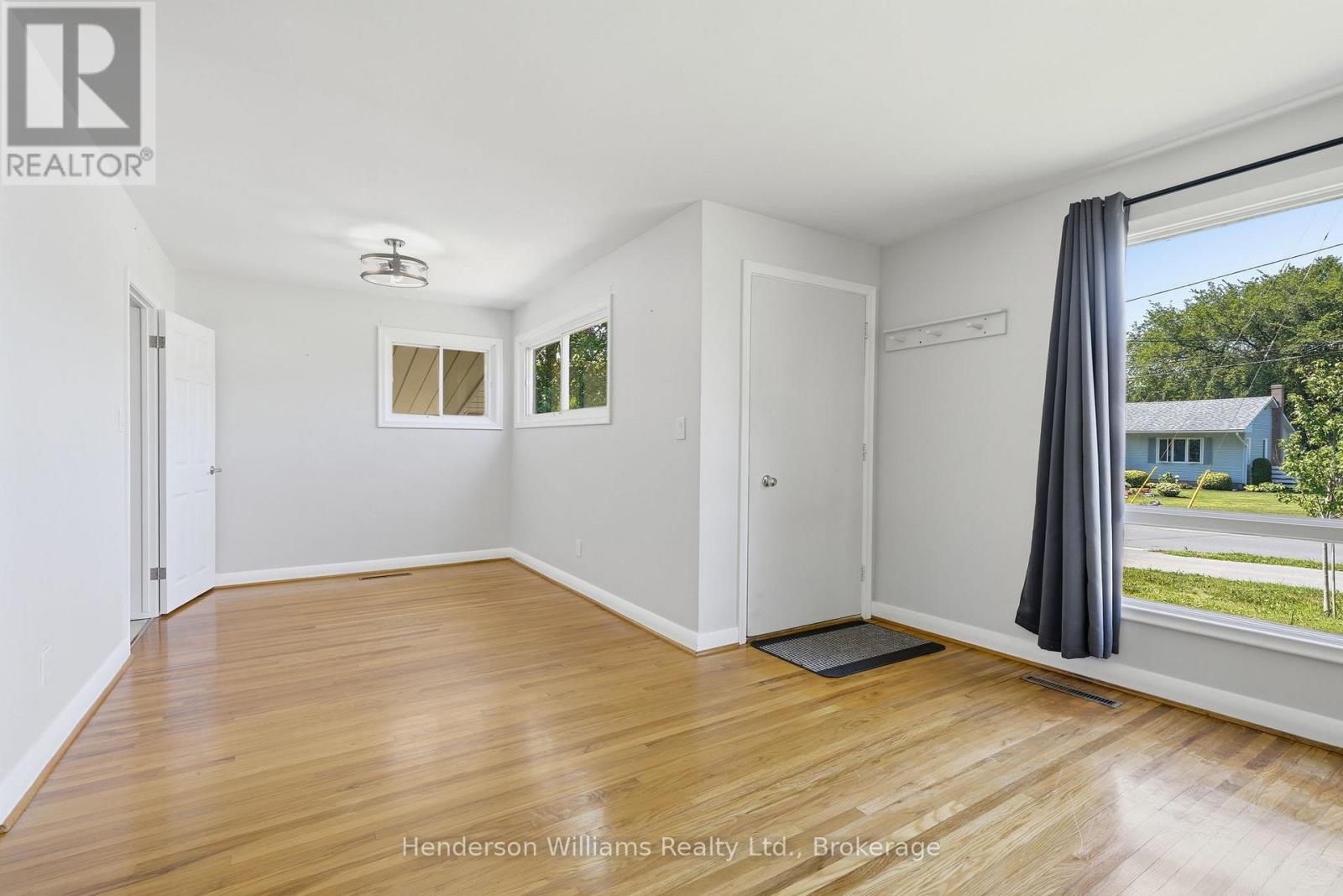 127 HERCHIMER AVENUE - Image 10