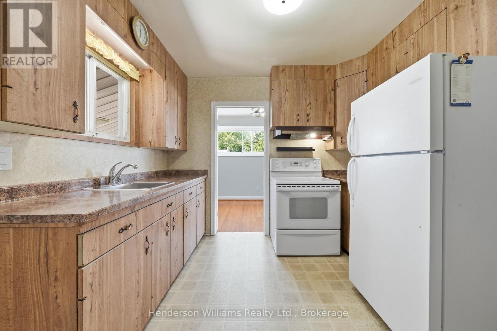 127 HERCHIMER AVENUE - 16
