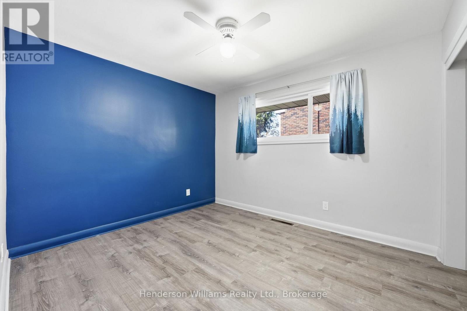 127 HERCHIMER AVENUE - Image 17
