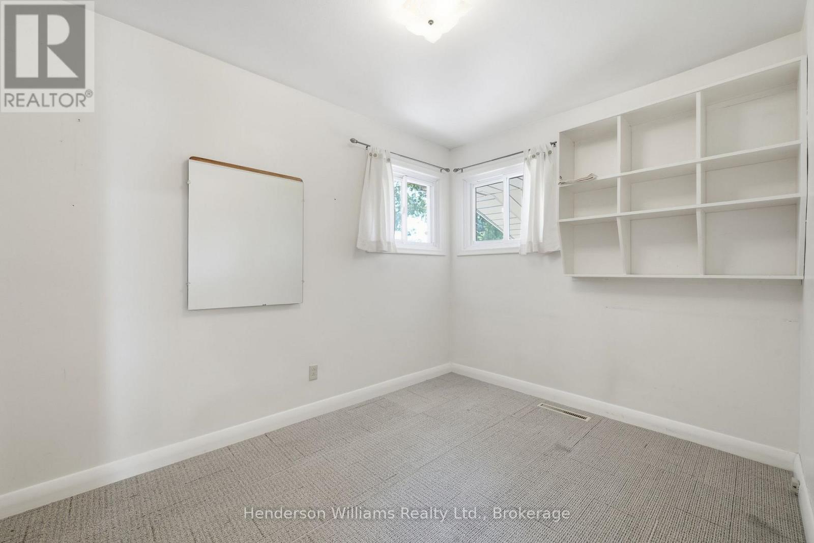 127 HERCHIMER AVENUE - Image 22