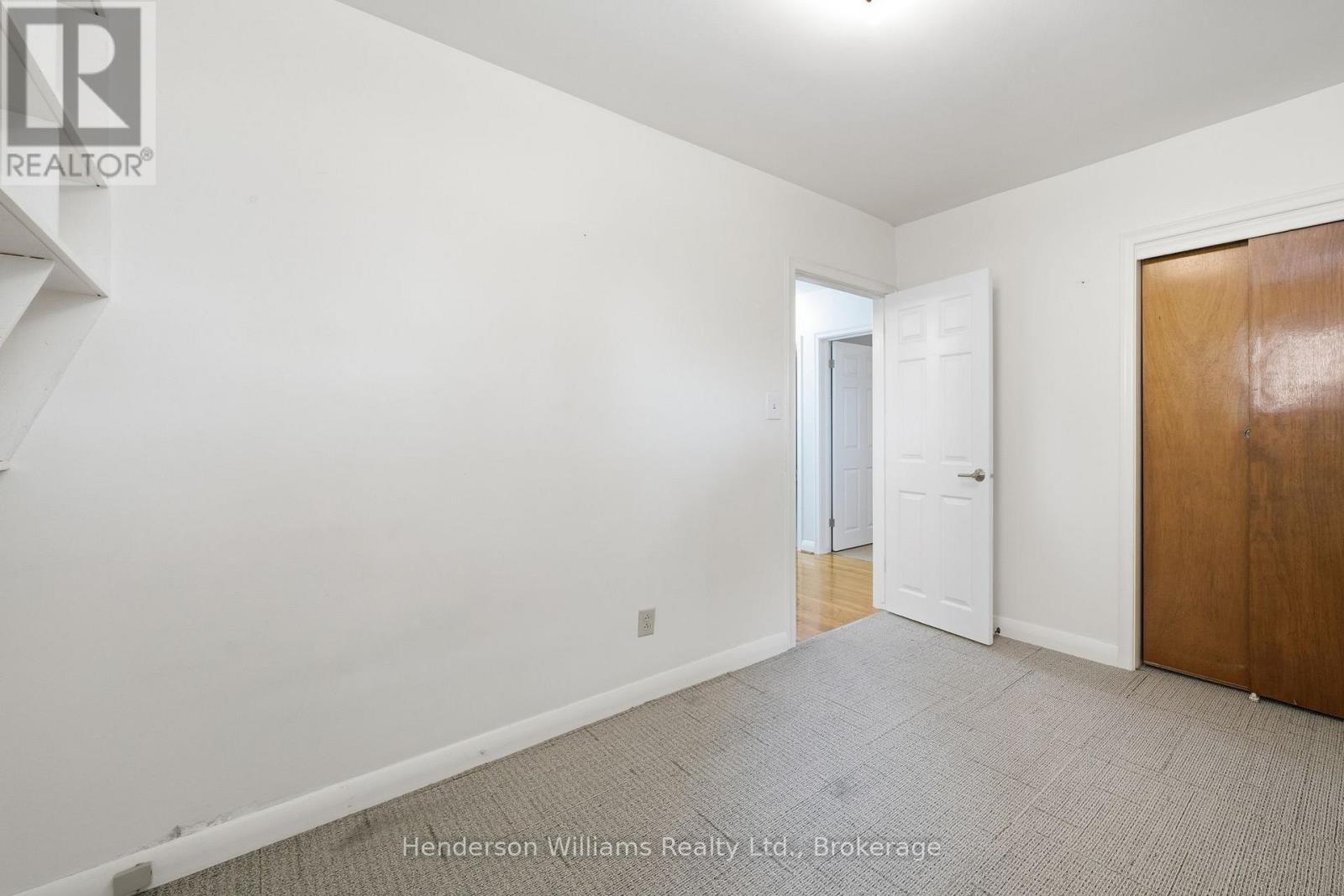 127 HERCHIMER AVENUE - Image 23