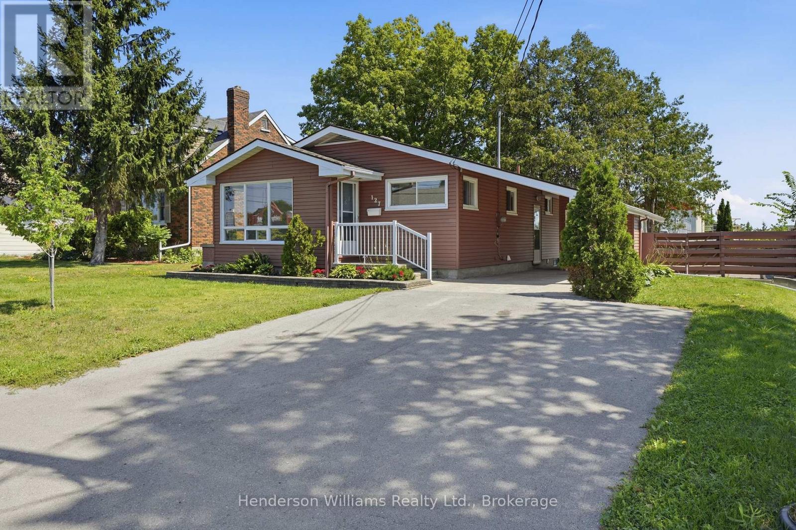 127 HERCHIMER AVENUE - Image 3