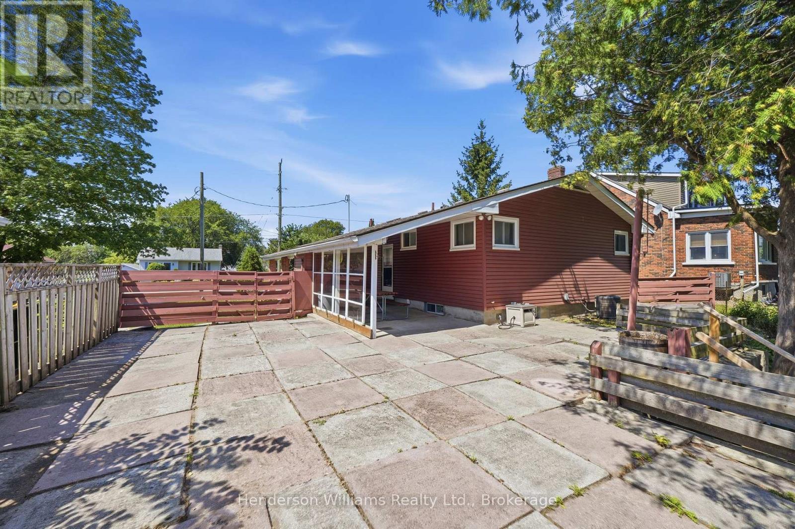 127 HERCHIMER AVENUE - Image 35