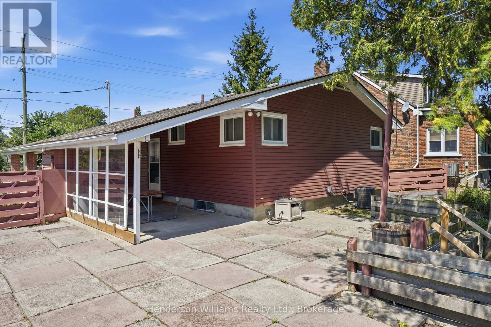 127 HERCHIMER AVENUE - Image 36