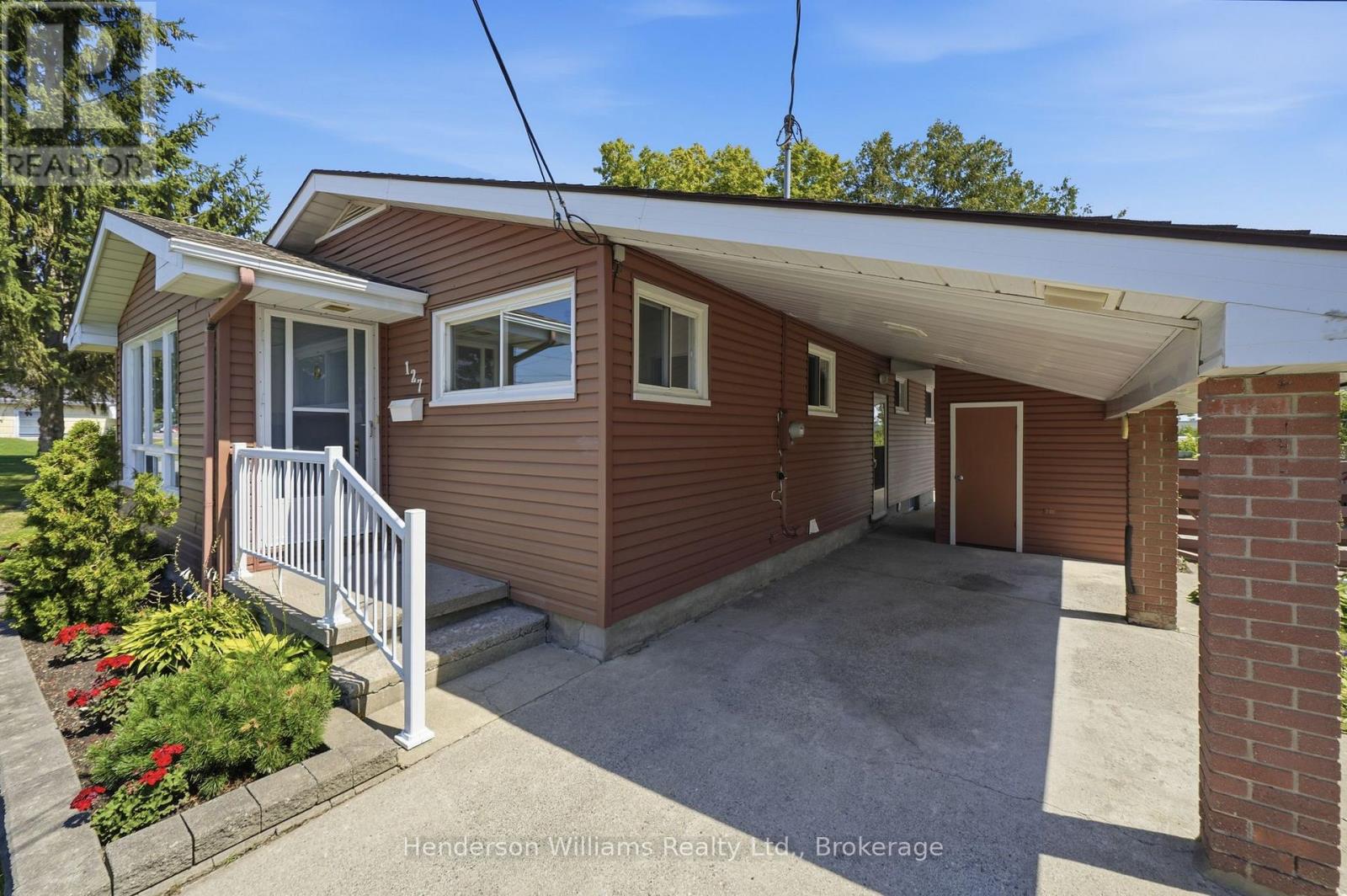 127 HERCHIMER AVENUE - Image 4