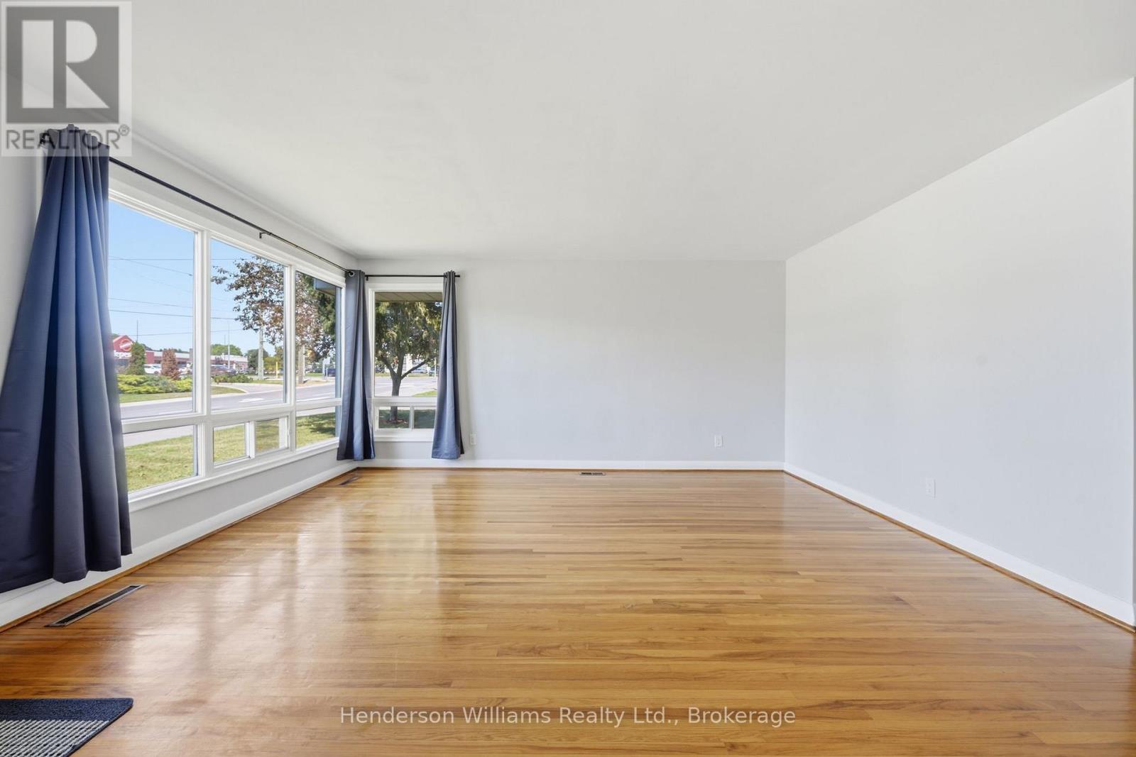 127 HERCHIMER AVENUE - Image 6