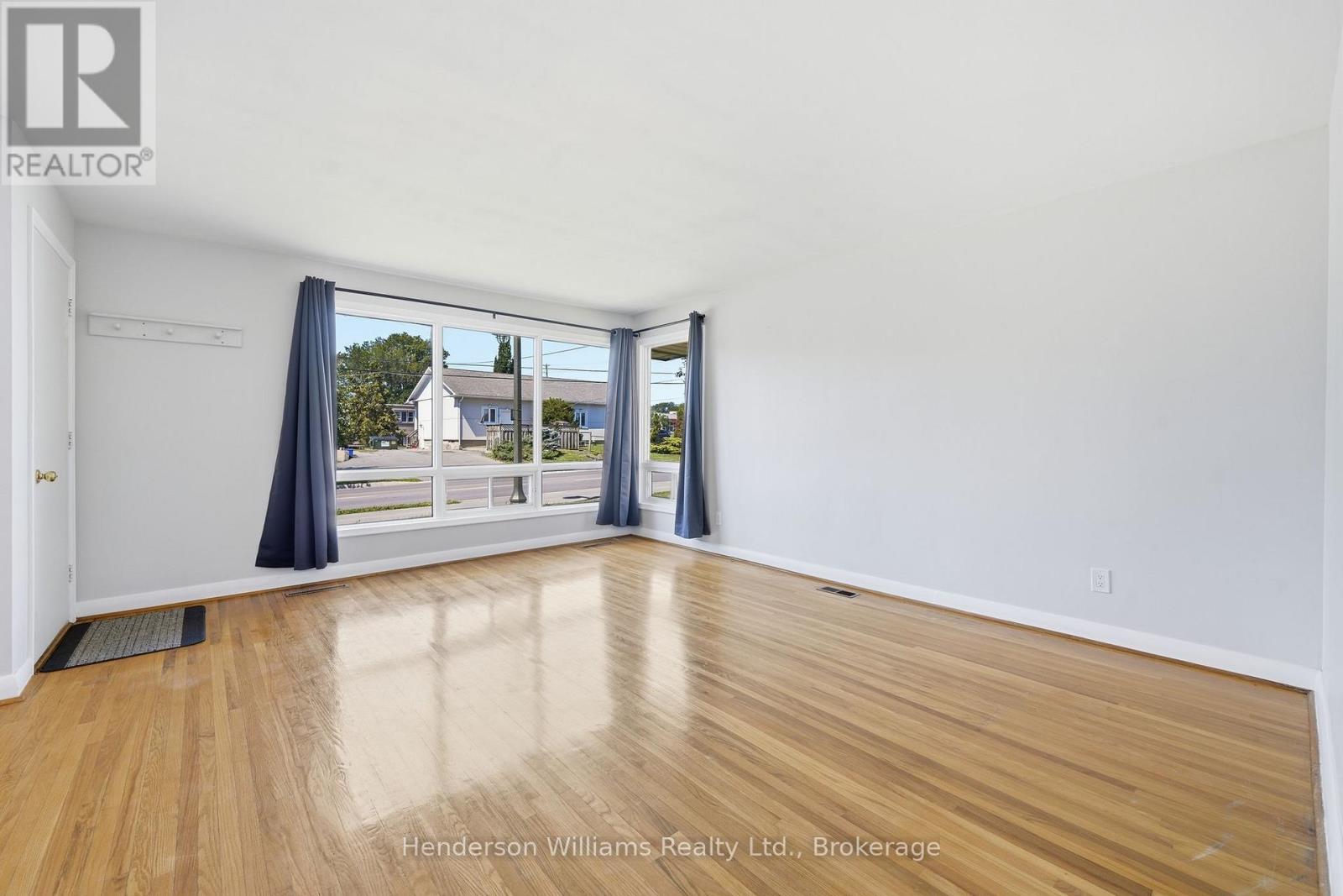 127 HERCHIMER AVENUE - 9
