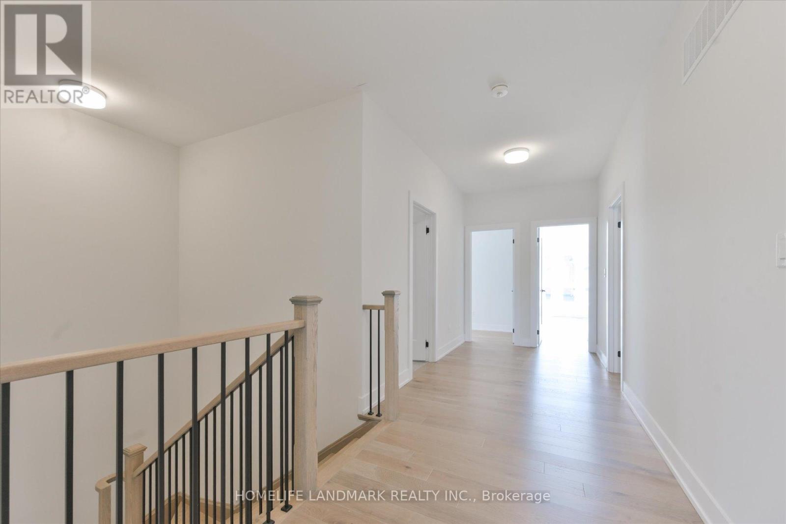 108 PINE HILL CRESCENT E - 14