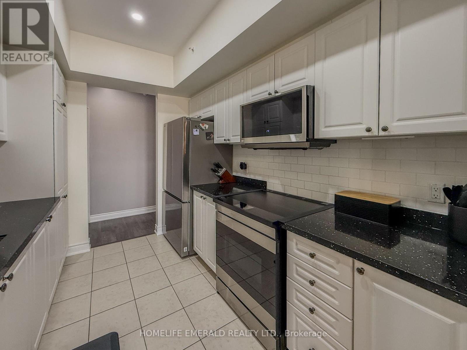 #413 100 DEAN AVENUE - 22