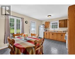 351 Swansea Road thumbnail 15
