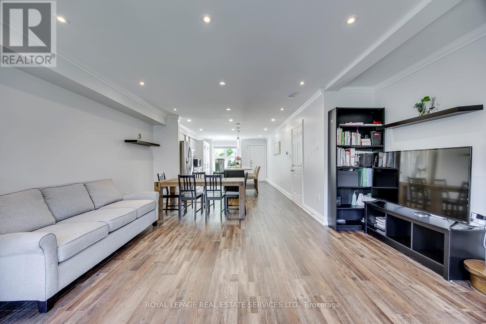 #15 2189 POSTMASTER DRIVE - 22