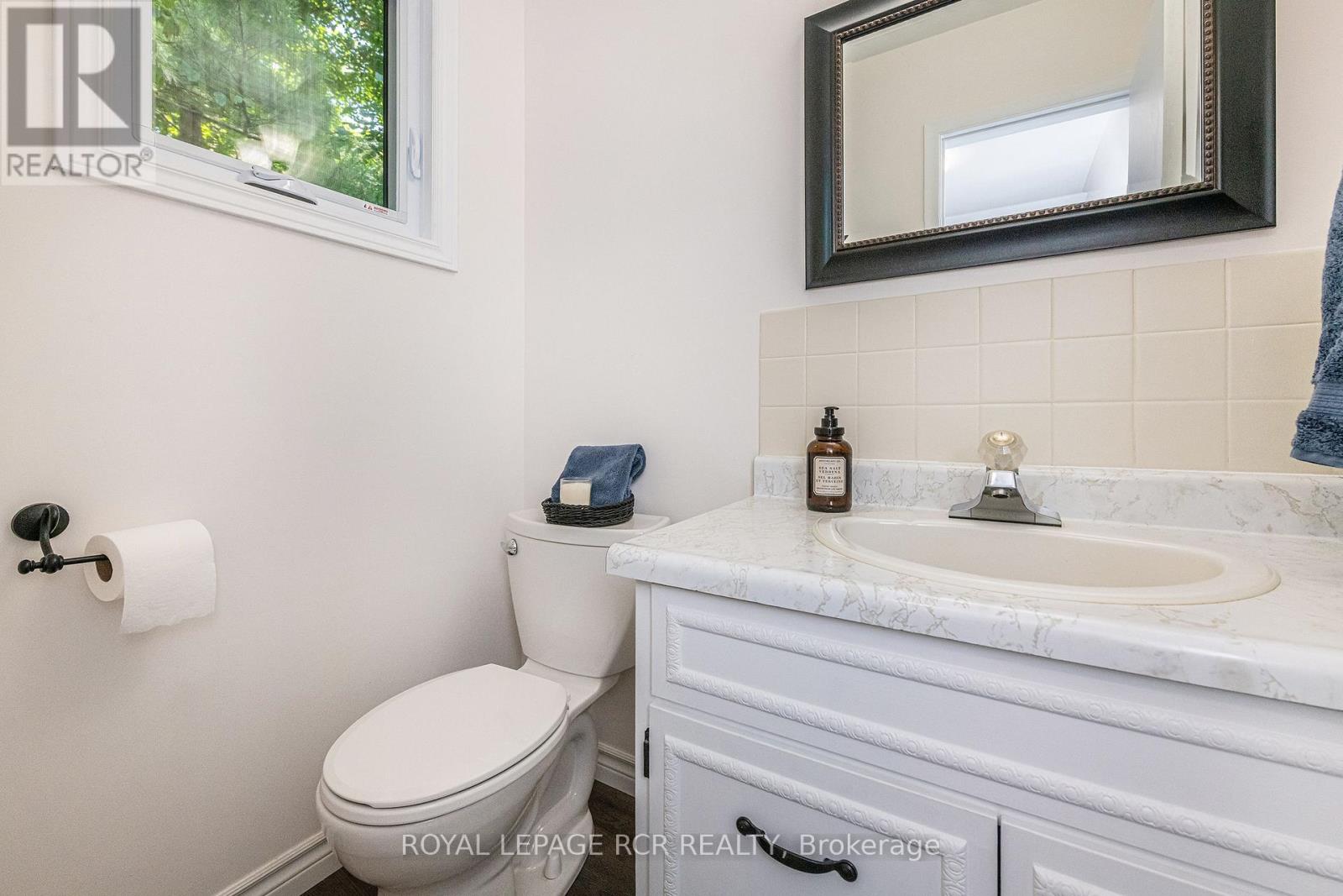 1026 QUEENS BUSH ROAD - 17