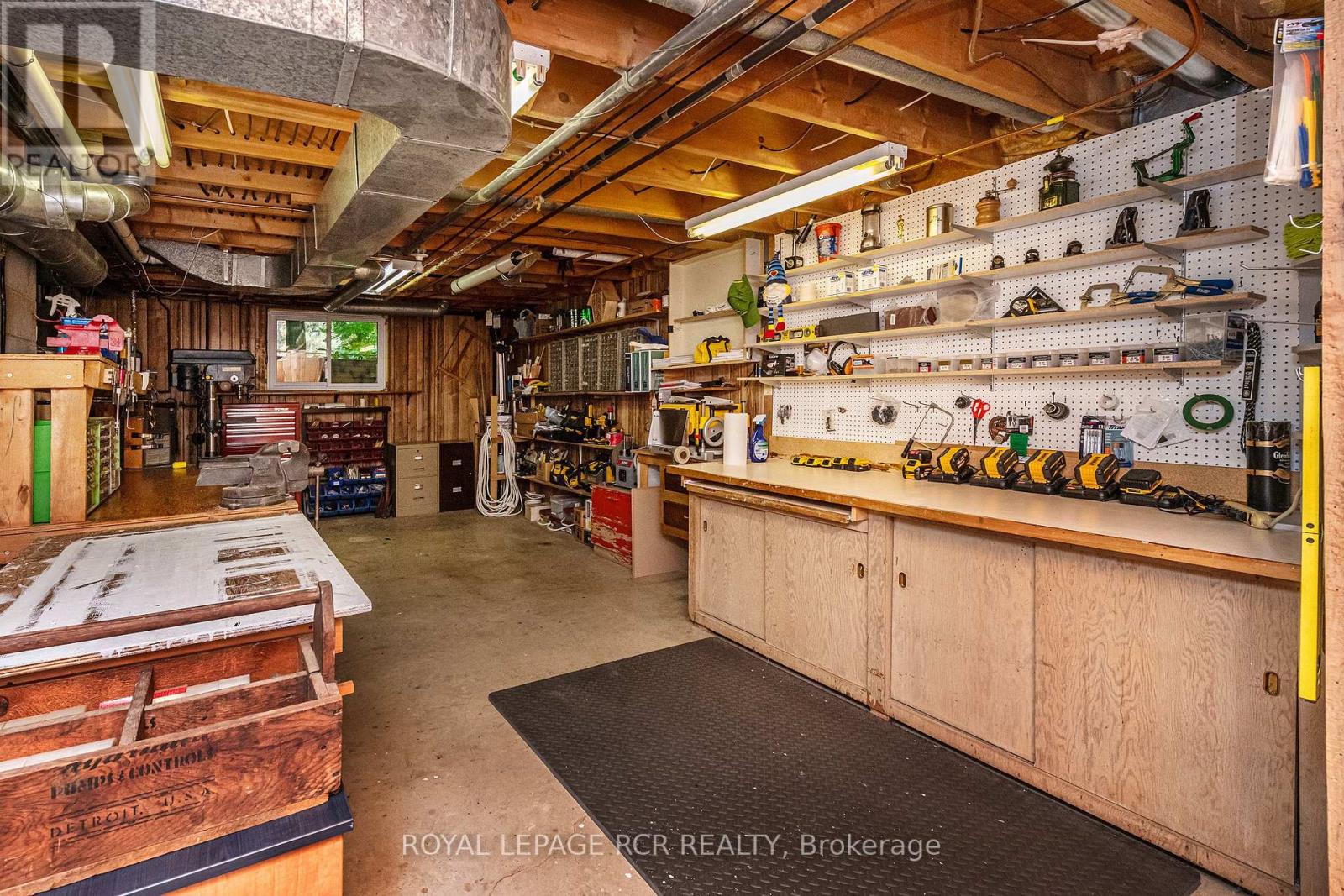 1026 QUEENS BUSH ROAD - 36