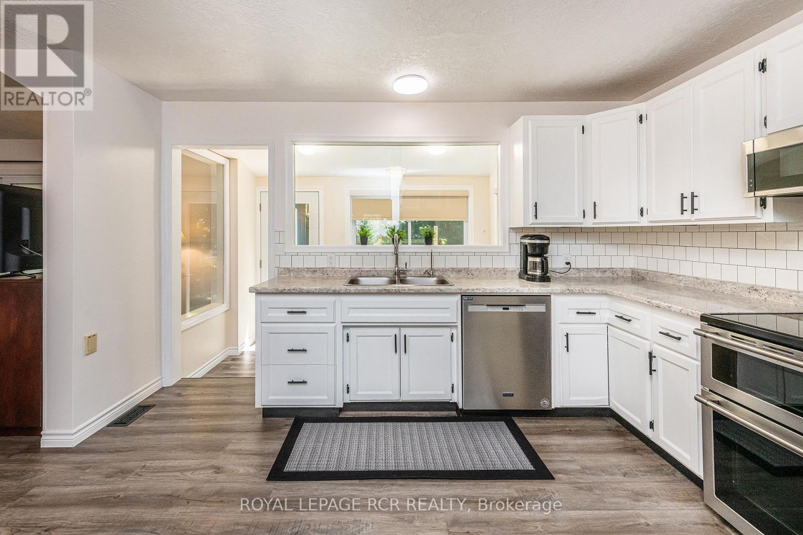 1026 QUEENS BUSH ROAD - 8