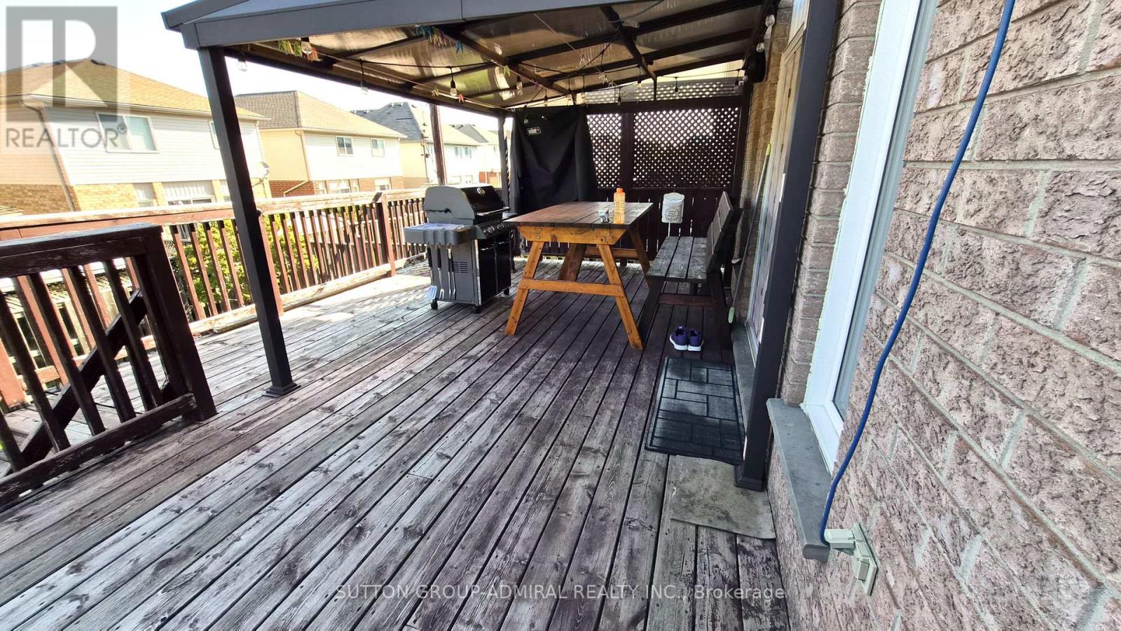 115 PEACH BLOSSOM CRESCENT - 22