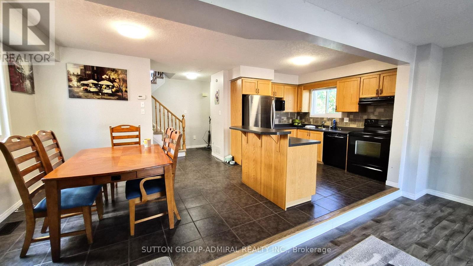 115 PEACH BLOSSOM CRESCENT - 5