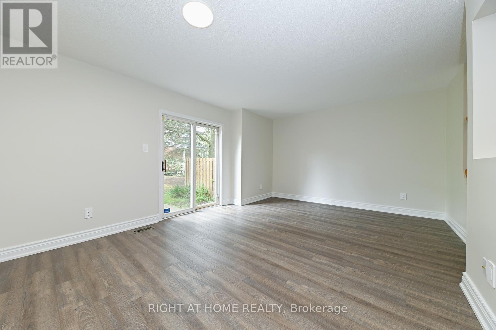 #58 1055 GORDON STREET - 12