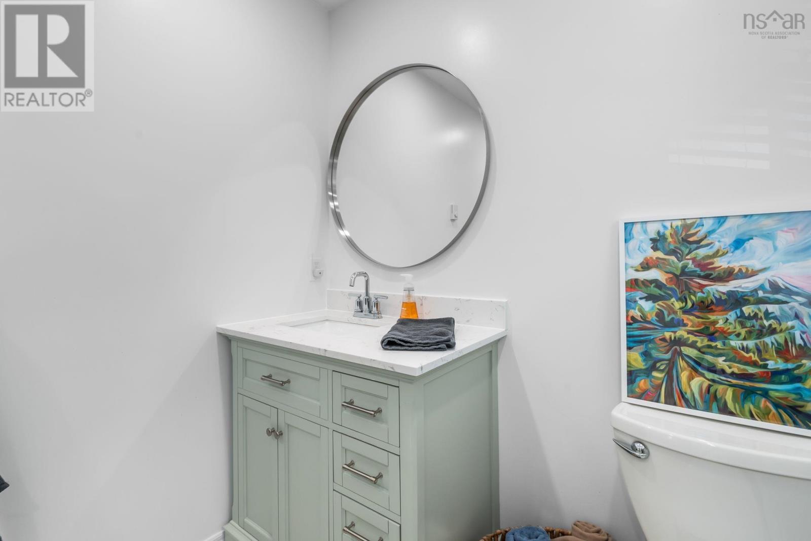 82 Hirtle Drive - 26