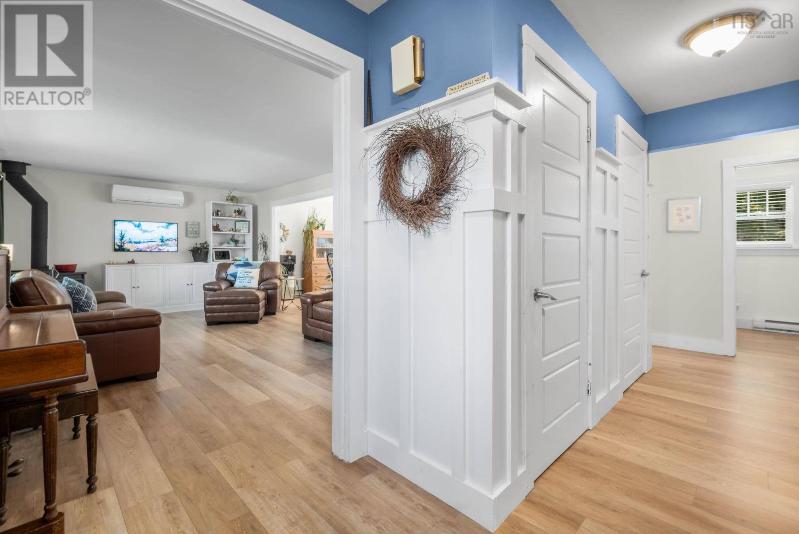 82 Hirtle Drive - 4