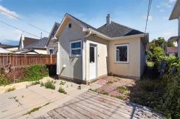 712 Martin Avenue E, Winnipeg, MB R2L0Z9 Photo 11