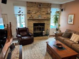103 Pear Tree Bay, Winnipeg, MB R2N1S7 Photo 17