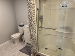 103 Pear Tree Bay, Winnipeg, MB R2N1S7 Photo 39