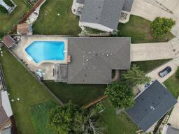 103 Pear Tree Bay, Winnipeg, MB R2N1S7 Photo 45
