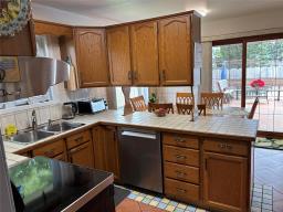 Laundry room - 103 Pear Tree Bay, Winnipeg, MB R2N1S7 Photo 10