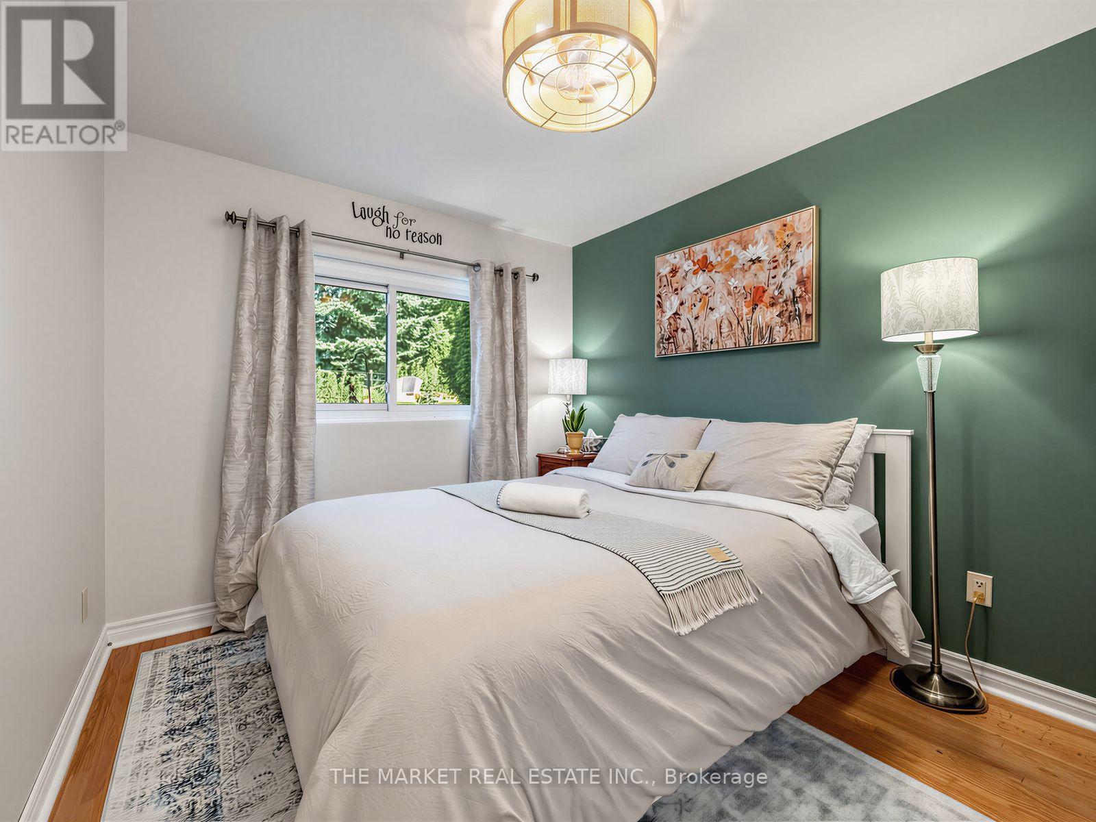 1033 FRANCONIA DRIVE - Image 36