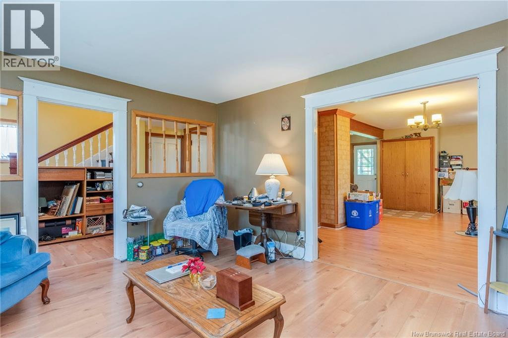370 Greenhead - Image 6
