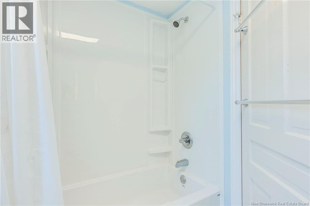 370 Greenhead - Image 16