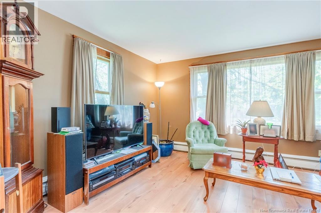 370 Greenhead - 24