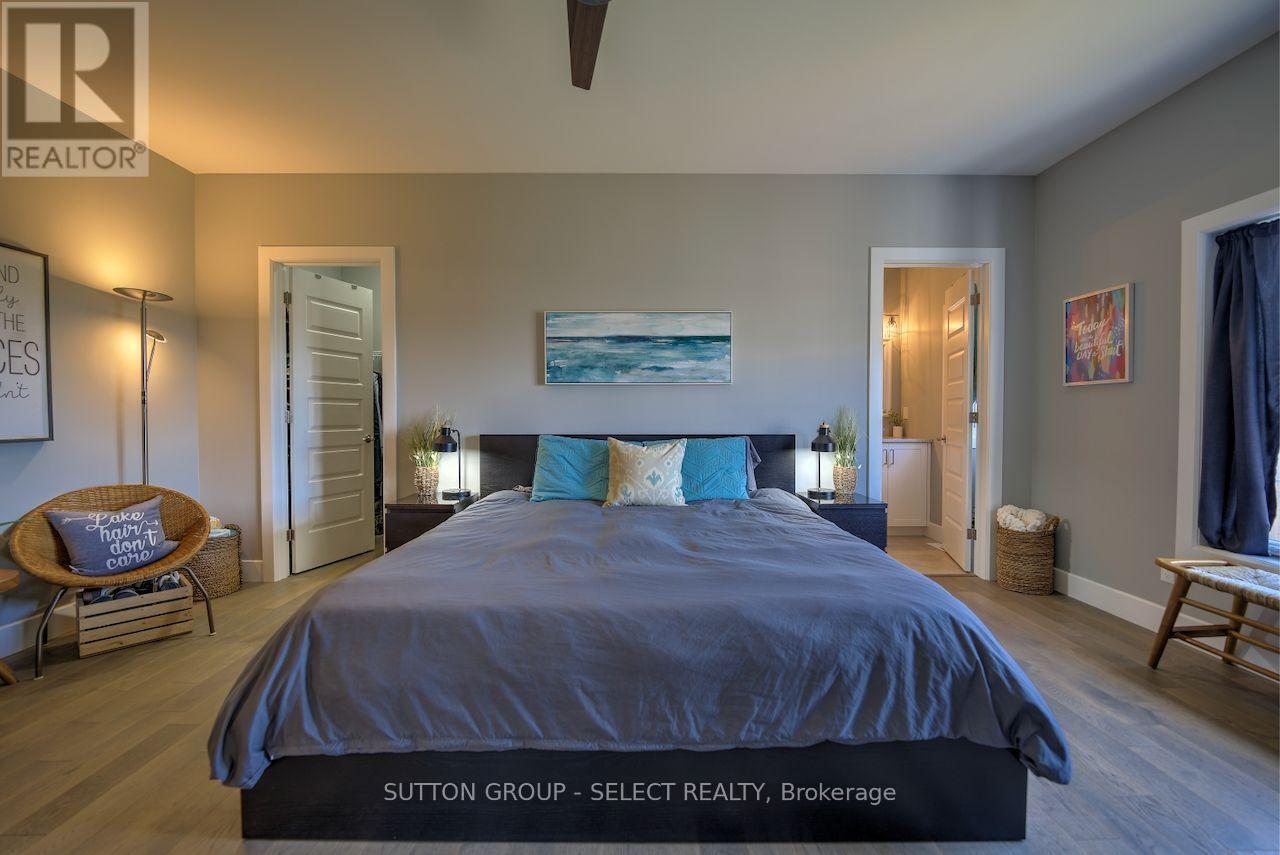 4 BROOKLAWN DRIVE - Image 30