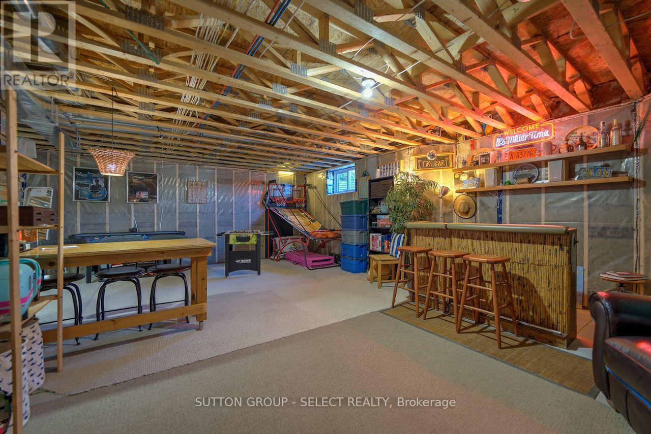 4 BROOKLAWN DRIVE - Image 37