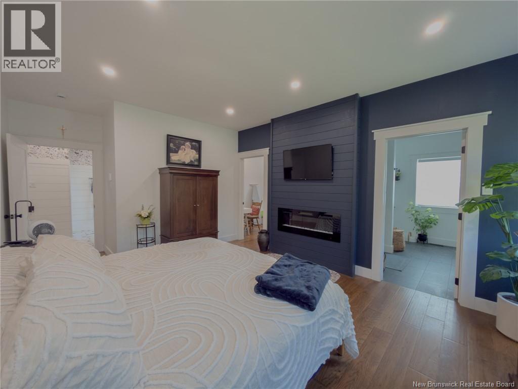 72 Longwood Drive - 20