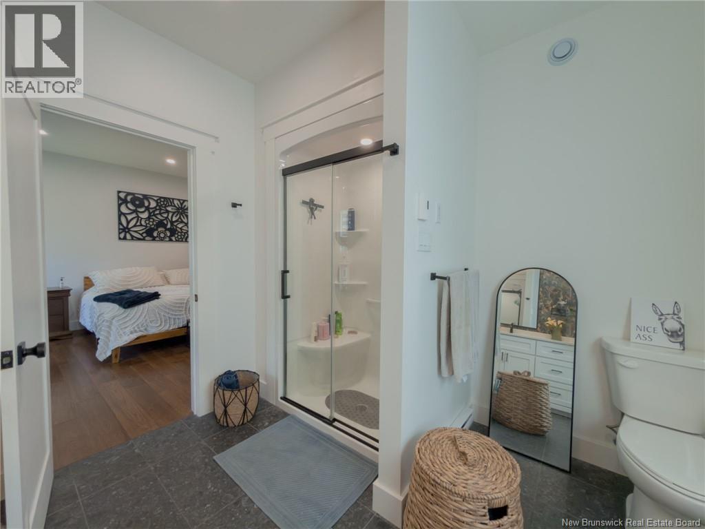 72 Longwood Drive - 23