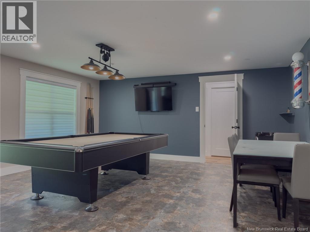 72 Longwood Drive - 36