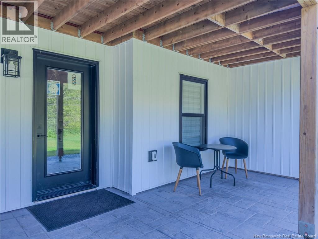 72 Longwood Drive - 41