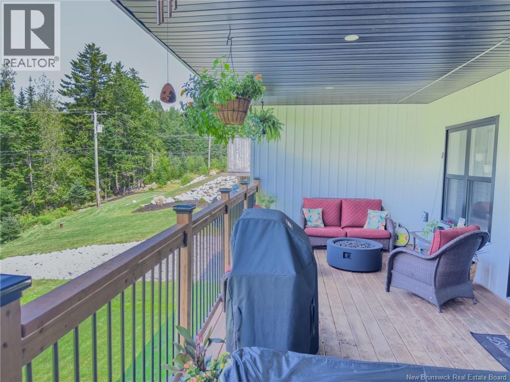 72 Longwood Drive - 46