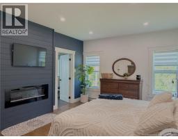 Living room - 72 Longwood Drive, Rothesay, NB E2E0C2 Photo 19